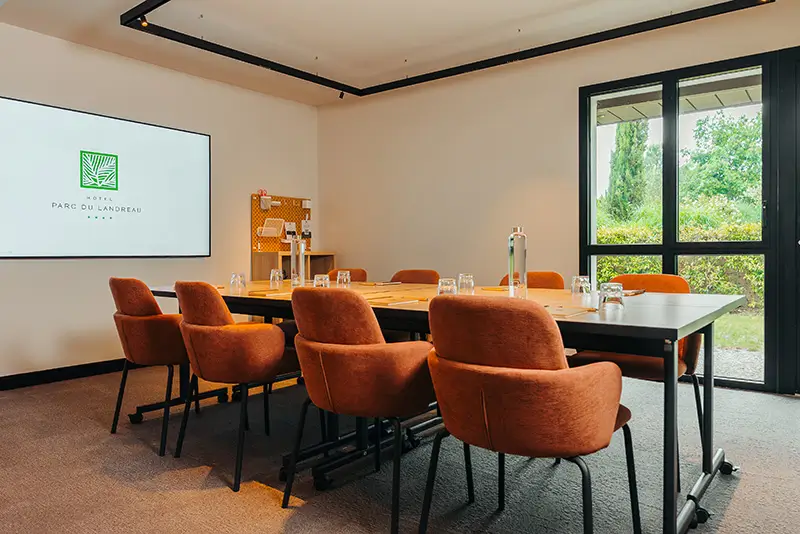 Salle “Les Genets” pour l'organisation convention à l’Hôtel Parc du Landreau